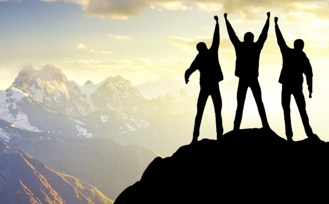 Thành công là thoáng qua, liêm chính là mãi mãi